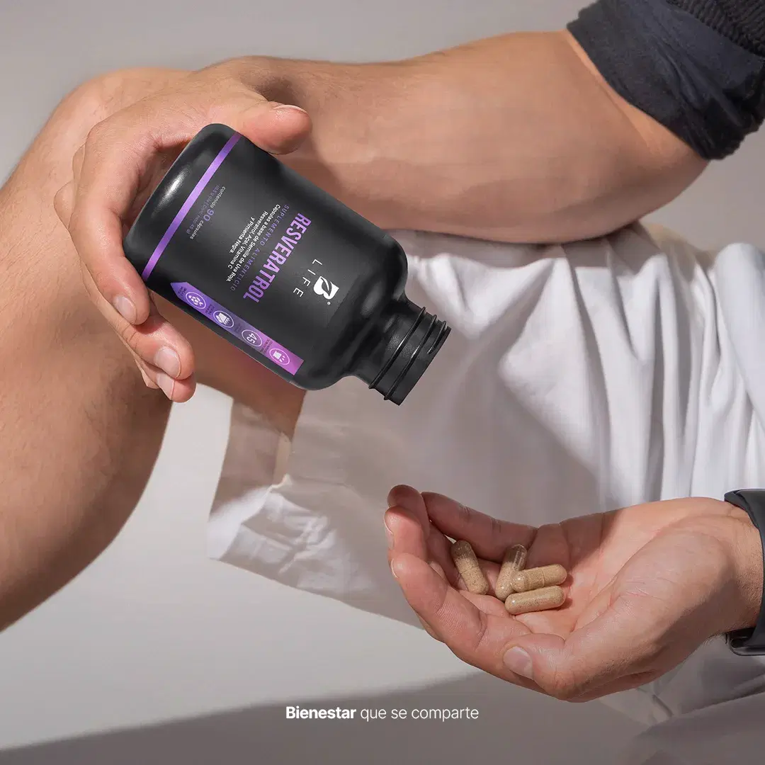 Resveratrol | con Uva Roja, Açaí, Vitamina C y Pimienta Negra | 1000 mg por porción